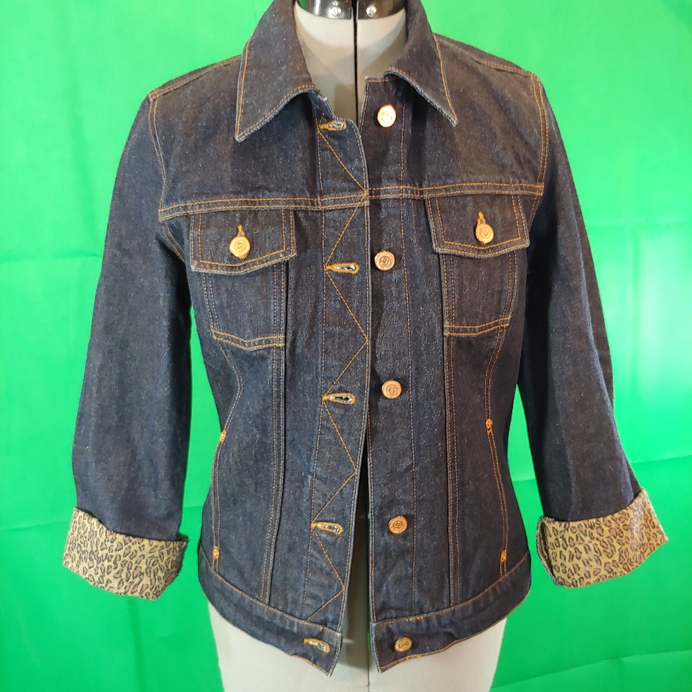 Guess heavy denim jacket with contrast cuffs EUC